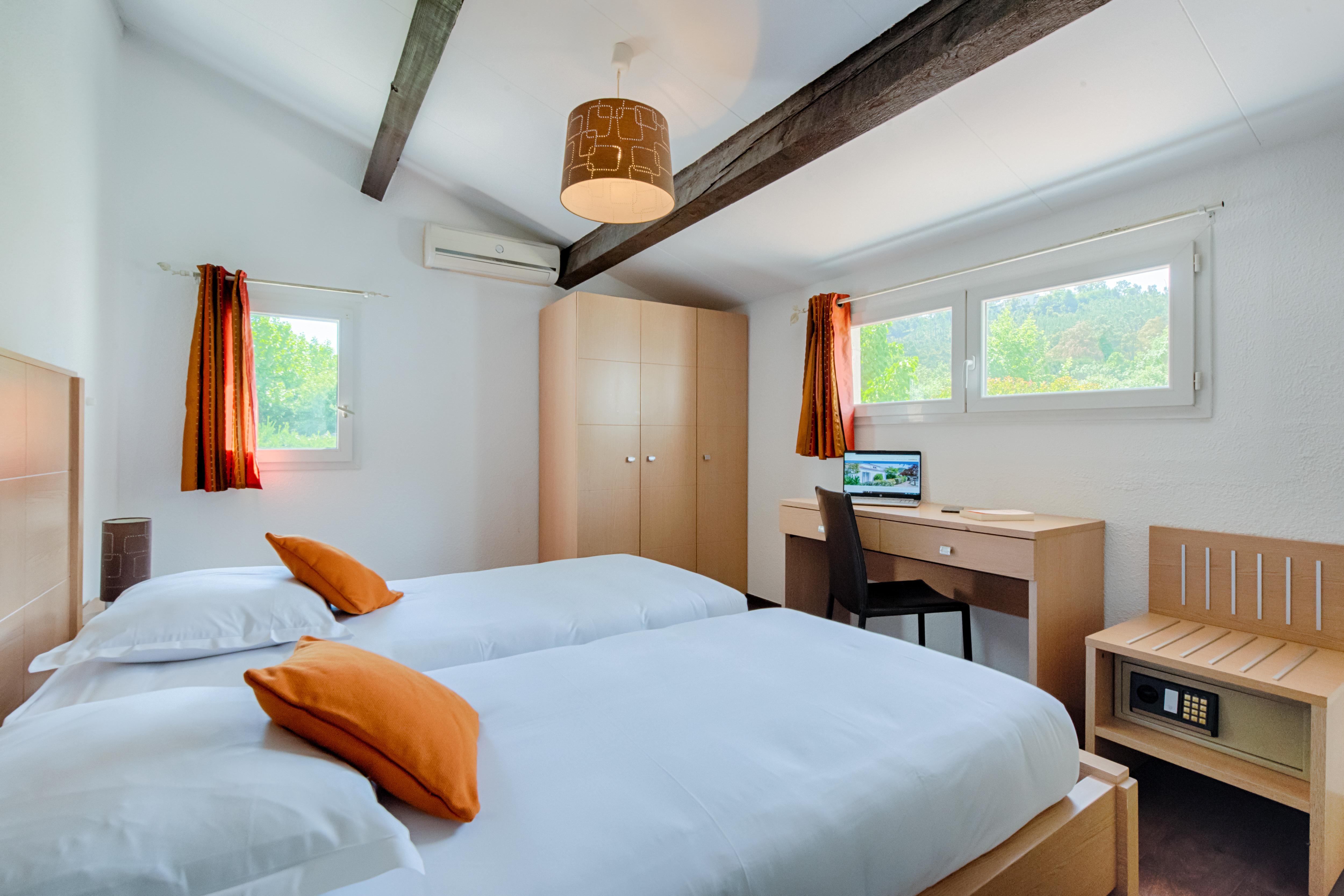 Comfort Aparthotel Mandelieu La Napoule Village المظهر الخارجي الصورة